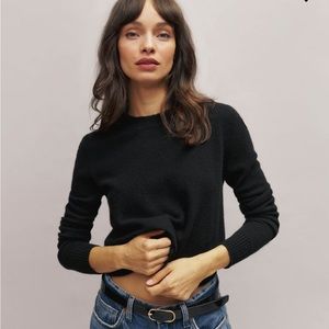 Reformation Cashmere Crew Neck in Black (S)